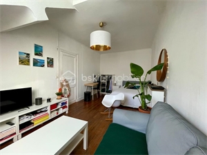 appartement renove à la vente -   44000  NANTES, surface 27 m2 vente appartement renove - UBI477082979